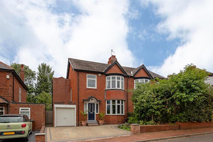 4 Bedroom Semi-Detached House For Sale In Rokeby Drive, Kenton, Newcastle Upon Tyne, NE3