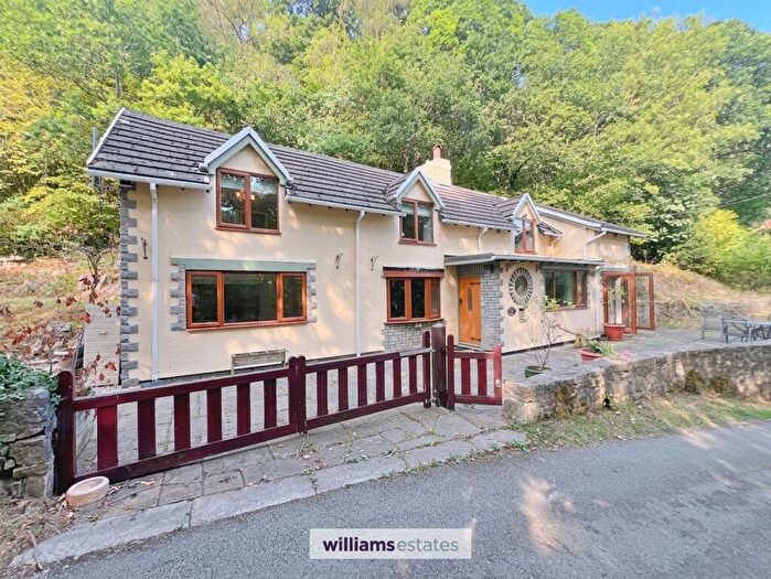 3 Bedroom Detached House For Sale In Afonwen, Bryn Sion Hill, CH7