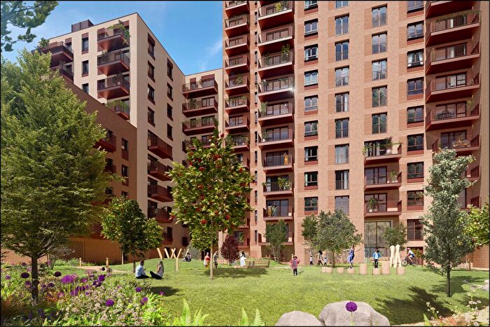 2 Bedroom Flat For Sale In Park View, Acton, W3