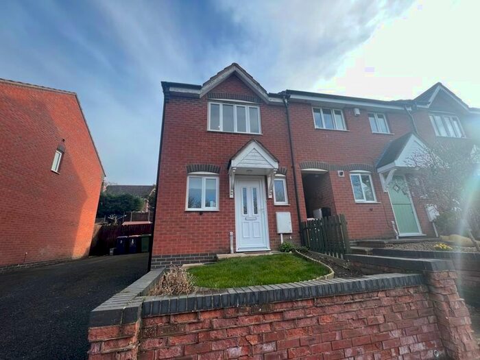 2 Bedroom End Of Terrace House To Rent In Anselm Court, Telford, TF3