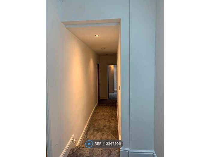 2 Bedroom Flat To Rent In Croxteth Road, Liverpool, L8