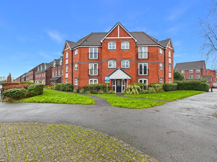 2 Bedroom Apartment For Sale In College Green Walk, Mickleover, DE3