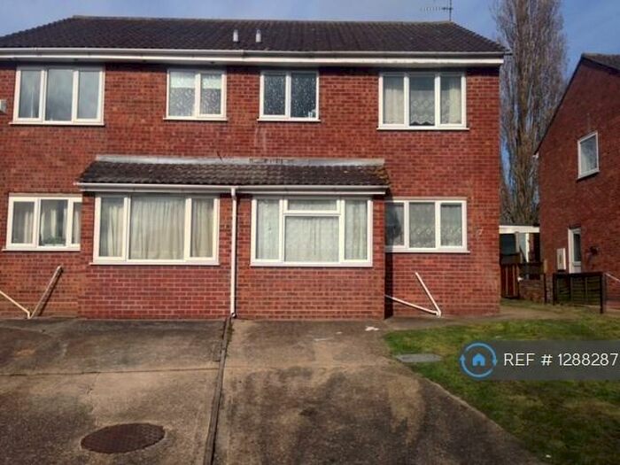 6 Bedroom Semi-Detached House To Rent In Forest Road, Colchester, CO4