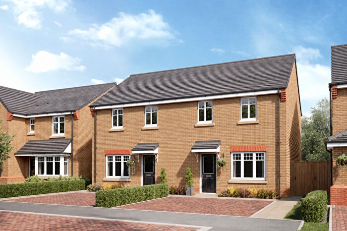 3 Bedroom Semi-Detached House For Sale In Station Road, Howden, DN14