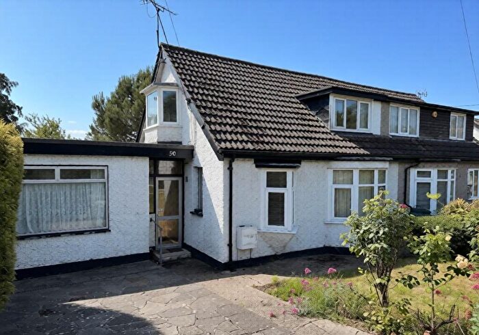 3 Bedroom Bungalow For Sale In Sidwell Avenue, Benfleet, Essex, SS7
