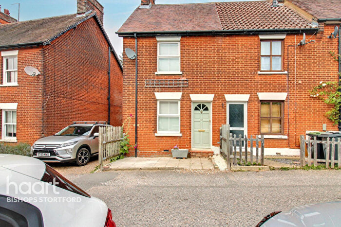 3 Bedroom End Of Terrace House For Sale In Stoney Common, Stansted, CM24