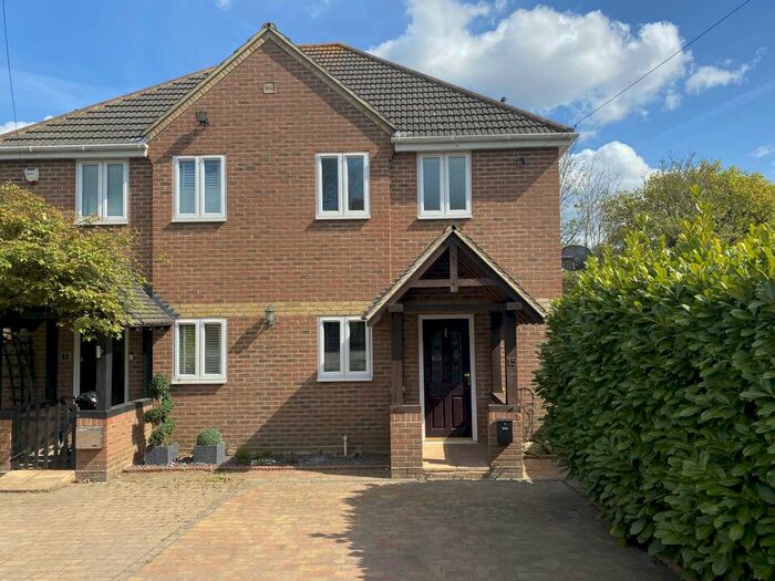 2 Bedroom Semi-Detached House To Rent In The Hillway, Mountnessing, CM15