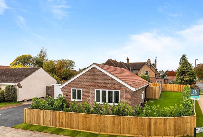 3 Bedroom Detached Bungalow For Sale In Lavinia Way, East Preston, BN16