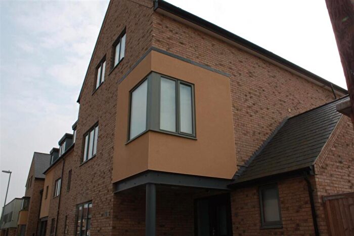 2 Bedroom Flat To Rent In Sarah Grace Court, St Ives, PE27