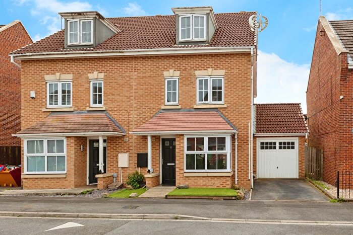 4 Bedroom Semi-Detached House For Sale In The Covert, Coulby Newham, Middlesbrough, TS8