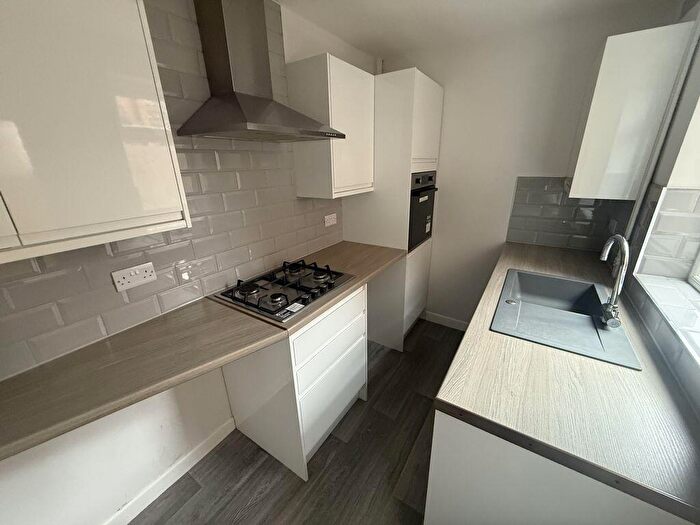 2 Bedroom Terraced House To Rent In Glengate, South Wigston, Leicester, LE18