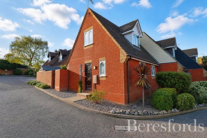 2 Bedroom End Of Terrace House For Sale In Belmont Place, Colchester, CO1