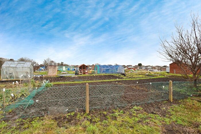 2 Bedroom Bungalow For Sale In Aylestone Lane, Wigston, Leicestershire, LE18
