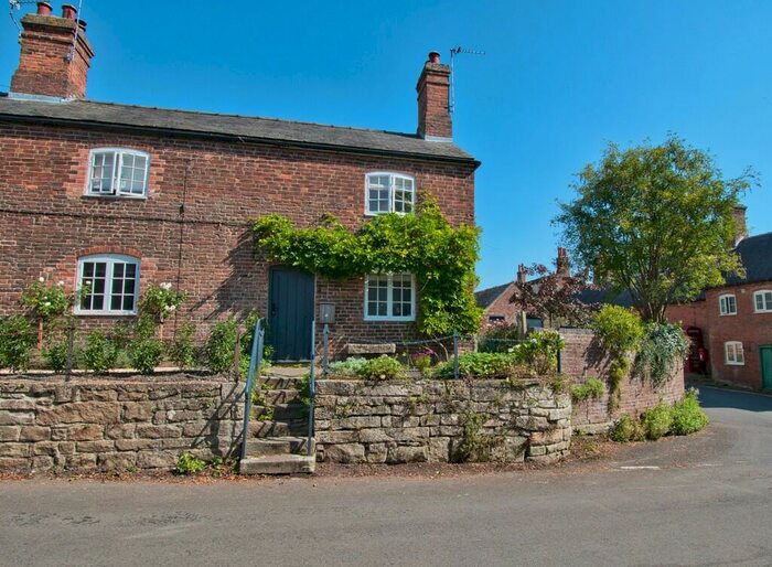 1 Bedroom End Of Terrace House For Sale In Church Lane, Shirley, DE6