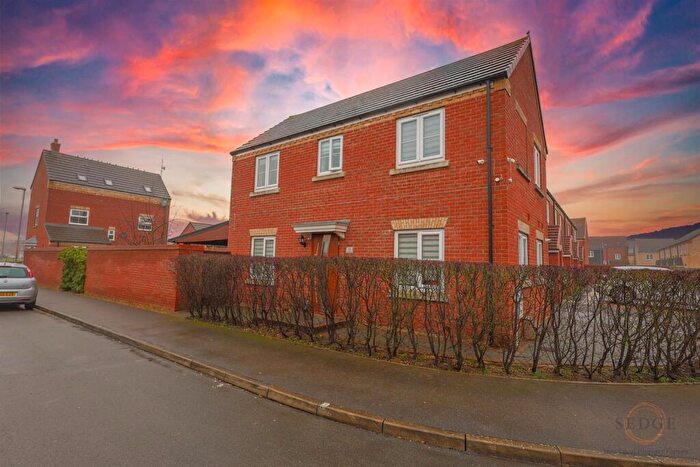 3 Bedroom Link Detached House For Sale In Humber Drive, Spalding, PE11