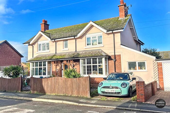 3 Bedroom Detached House For Sale In Prior Street, Hereford, HR4