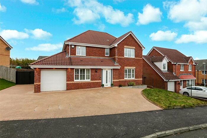 4 Bedroom Detached House For Sale In Aberdour Court, Blantyre, Glasgow, South Lanarkshire, G72