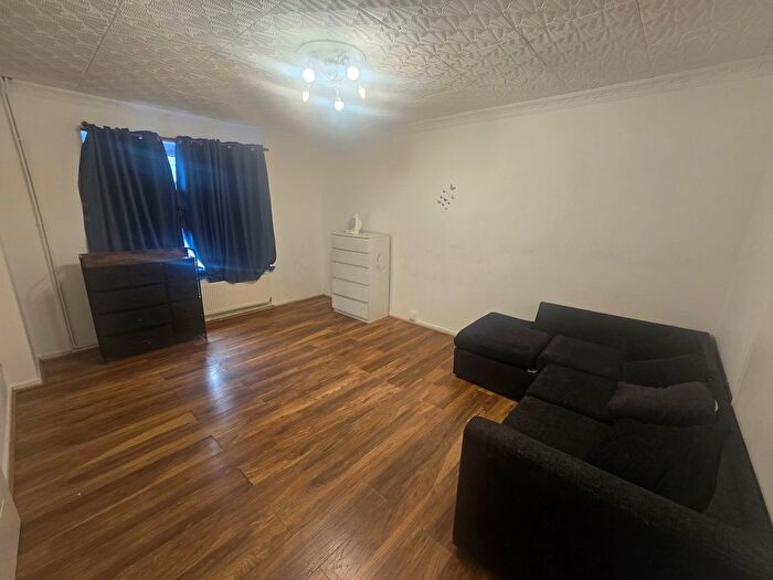 3 Bedroom Terraced House To Rent In Tindal Street, London, SW9