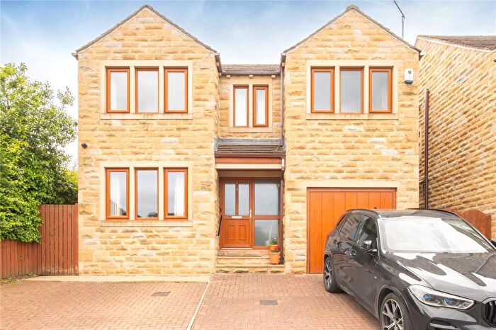 4 Bedroom Detached House For Sale In Honey Head Lane, Honley, Holmfirth, HD9