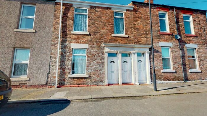 1 Bedroom Flat To Rent In Hylton Street, North Shields, Tyne And Wear, NE29