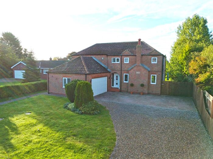 5 Bedroom Detached House For Sale In Main Street, Great Hatfield, HU11