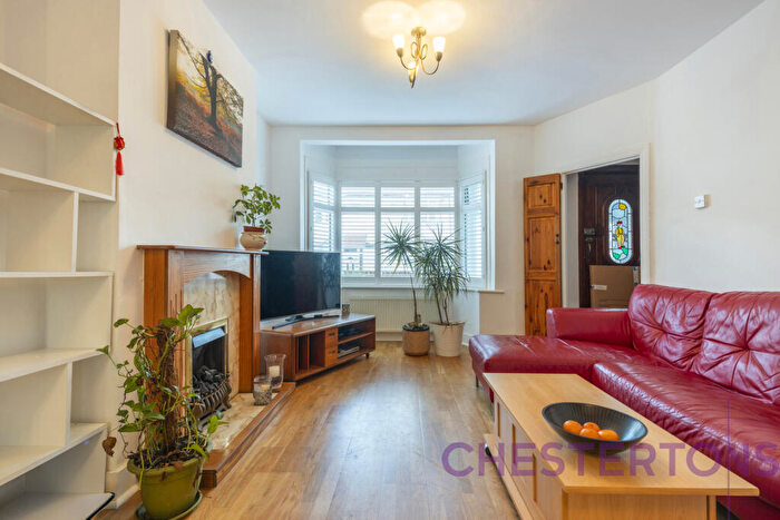 3 Bedroom Terraced House To Rent In Gresham Road, West Beckton, E16