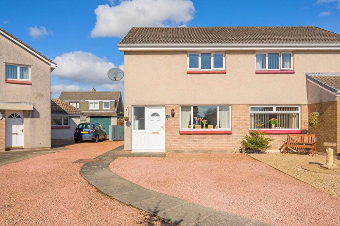 2 Bedroom Semi Detached House For Sale In Brora Place, Crossford, KY12