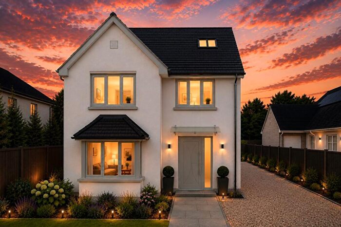 2 Bedroom Apartment For Sale In The Moors, Kidlington, OX5