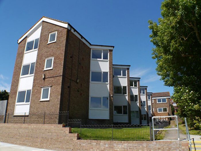 Flat To Rent In Allfrey Plat Lower Street, Pulborough, RH20