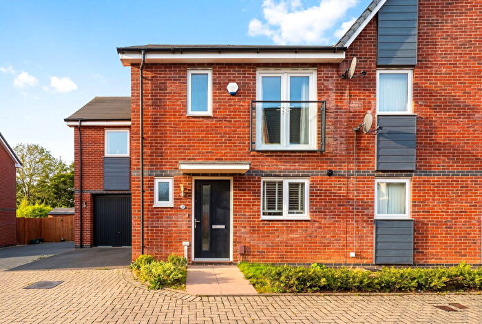 4 Bedroom Semi Detached House For Sale In Victoria Crescent, Shirley, B90