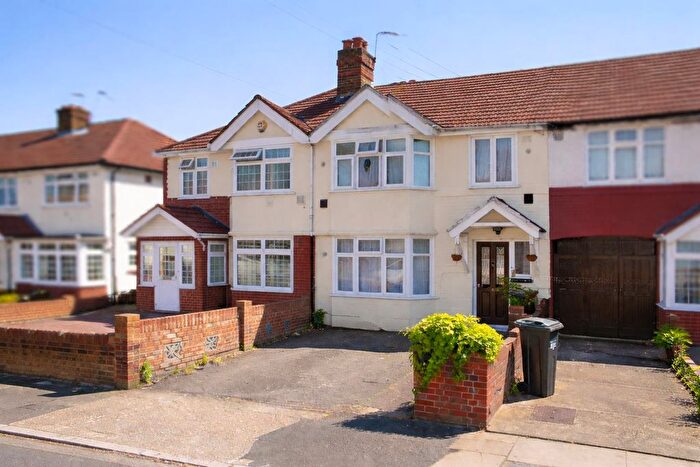 4 Bedroom Terraced House To Rent In Mornington Crescent, Hounslow, TW5