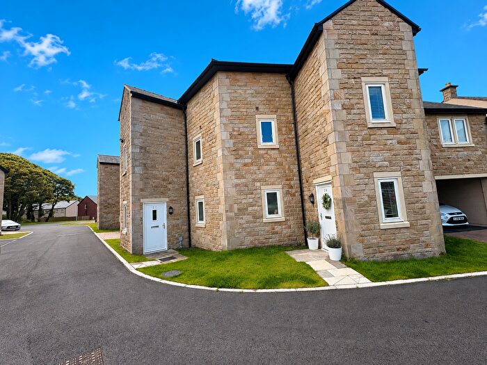 4 Bedroom Mews To Rent In Hall Barn Drive, Longridge, PR3