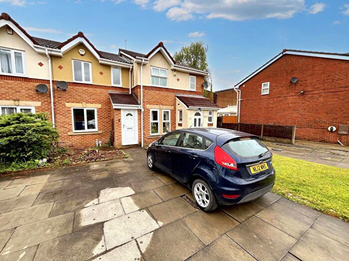 2 Bedroom Terraced House For Sale In Brightwater Close, Whitefield, M45