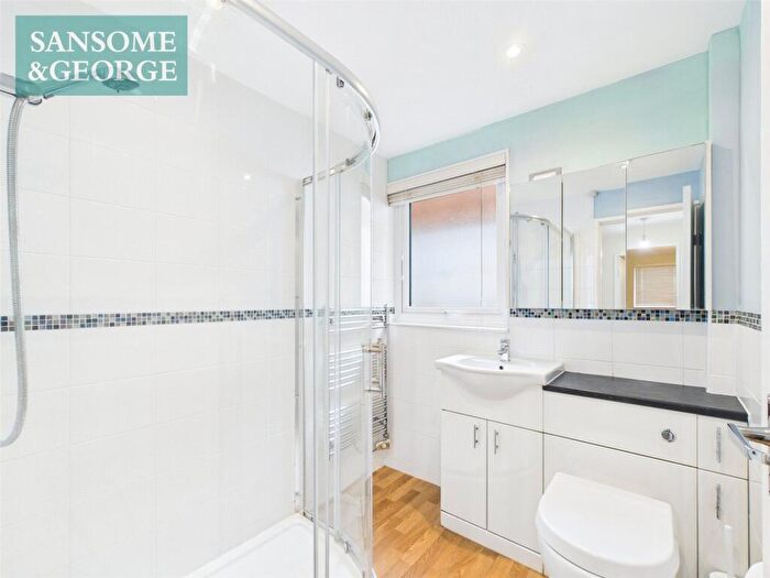 3 Bedroom Bungalow For Sale In Victoria Road, Mortimer Common, Reading, Berkshire, RG7