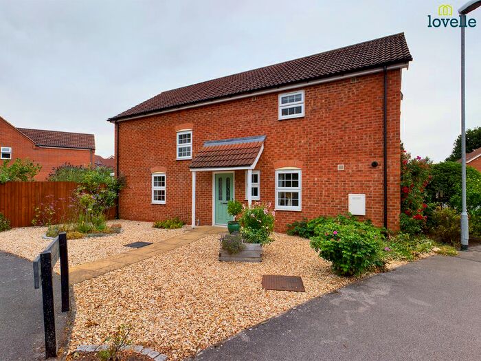 4 Bedroom Detached House To Rent In Plover Walk, Market Rasen, LN8