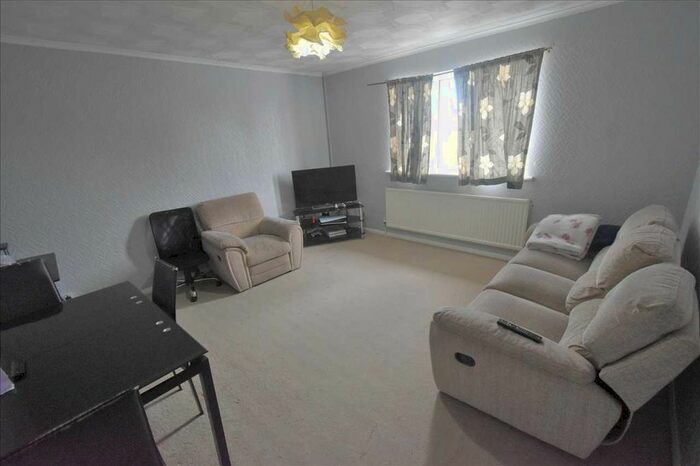 2 Bedroom Flat To Rent In Darenth Road, Dartford, DA1