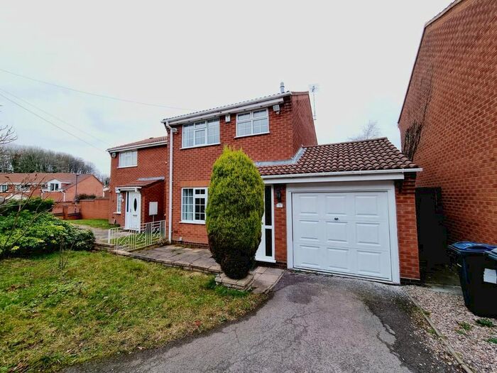 3 Bedroom Property To Rent In Adams Brook Drive, Woodgate, Birmingham B32
