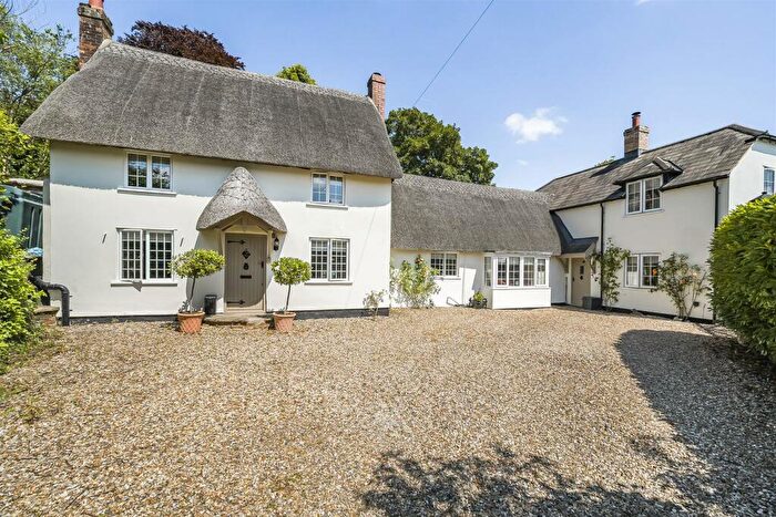 4 Bedroom Detached House For Sale In , Enford, Pewsey, SN9