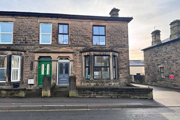 3 Bedroom End Of Terrace House To Rent In Market Street, Chapel-En-Le-Frith, High Peak, SK23