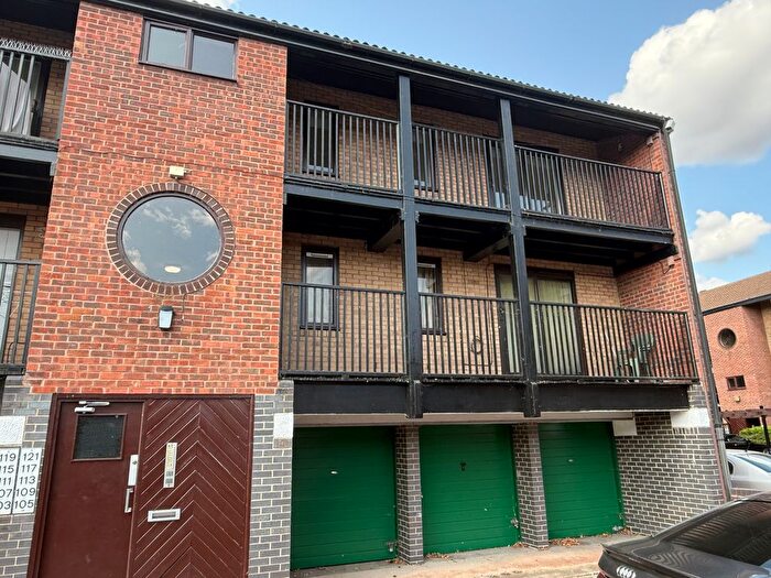 1 Bedroom Flat To Rent In Alderney Street, Nottingham, NG7