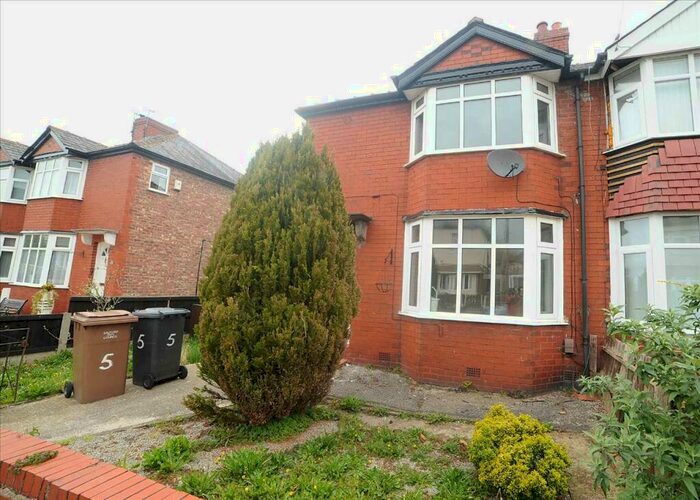 2 Bedroom Semi-Detached House To Rent In Fairfield Road, Cadishead, M44