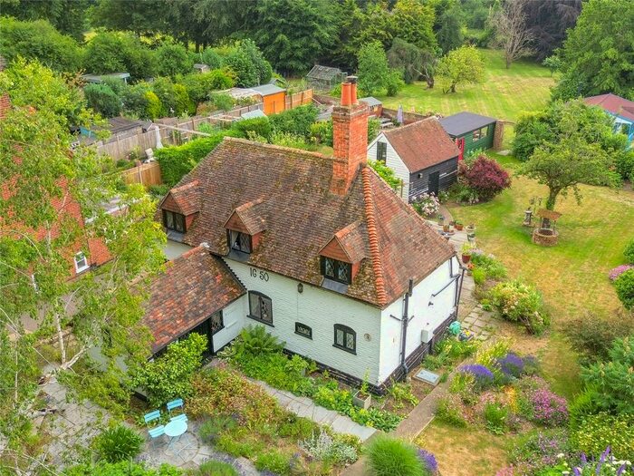 2 Bedroom Cottage For Sale In Westbere Lane, Westbere, Canterbury, Kent, CT2