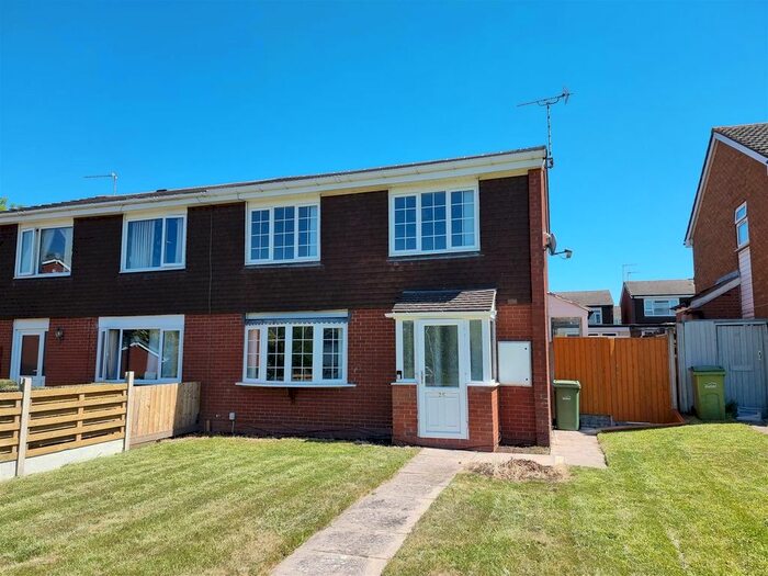 3 Bedroom Semi-Detached House To Rent In Hamble Close, Brierley Hill, DY5