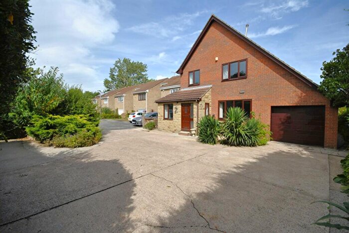 4 Bedroom Detached House To Rent In Winnery Close, Tickhill, DN11