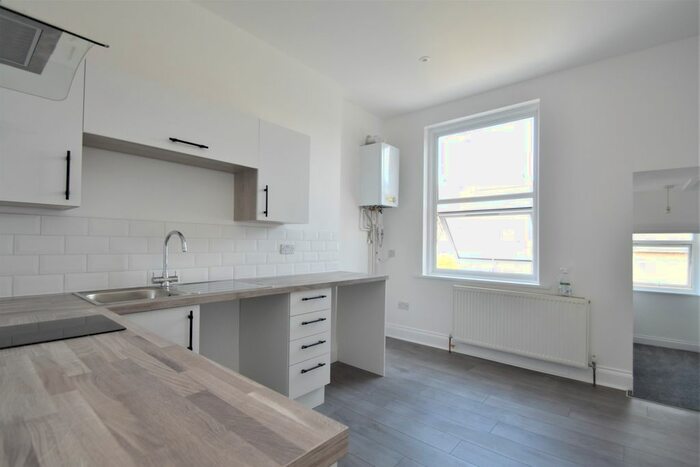 2 Bedroom Flat To Rent In Victoria Road South, Southsea, PO5