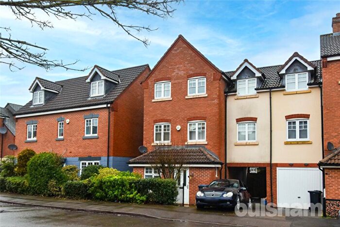 5 Bedroom End Of Terrace House For Sale In Ratcliffe Avenue, Kings Norton, Birmingham, B30