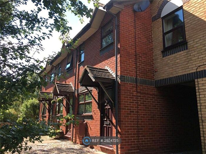2 Bedroom Terraced House To Rent In Mill Lane, Kidderminster, DY11