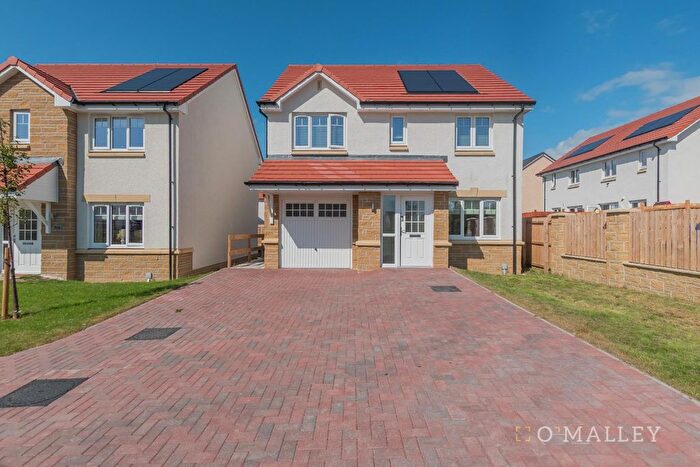 4 Bedroom Detached House For Sale In Pintail Place, Alloa, FK10