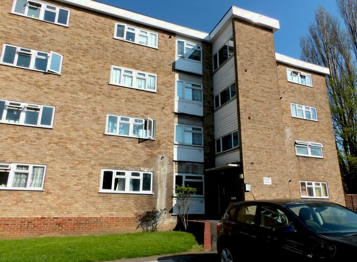 2 Bedroom Apartment To Rent In Haig Court, Old Moulsham, Chelmsford, CM2