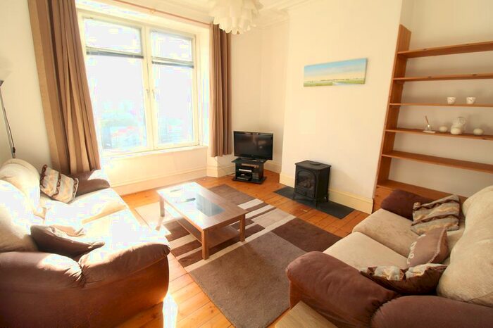 1 Bedroom Flat To Rent In Union Grove, (First Floor Right) Aberdeen, AB10